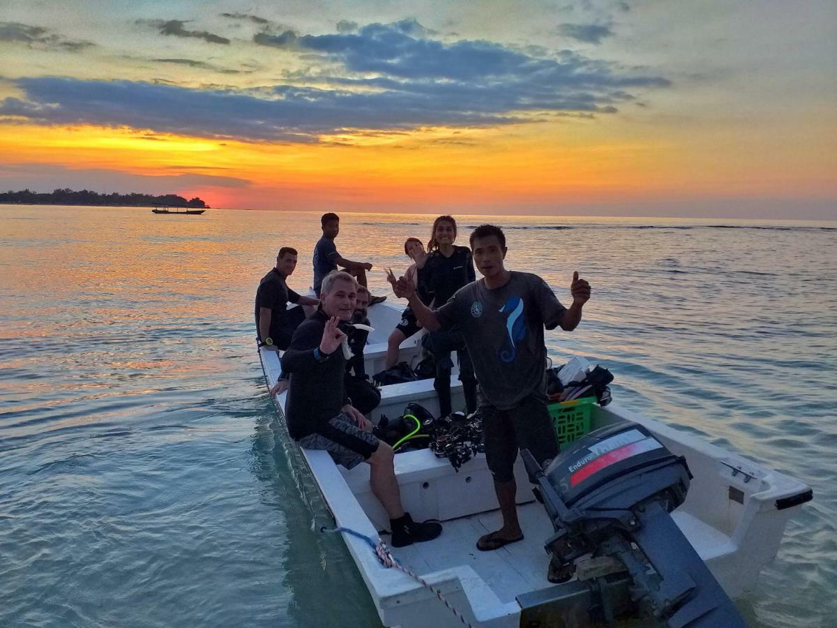 Divine Divers Ilhas Gili Exterior foto